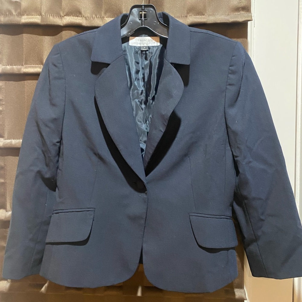 Navy Tahari blazer, size 4